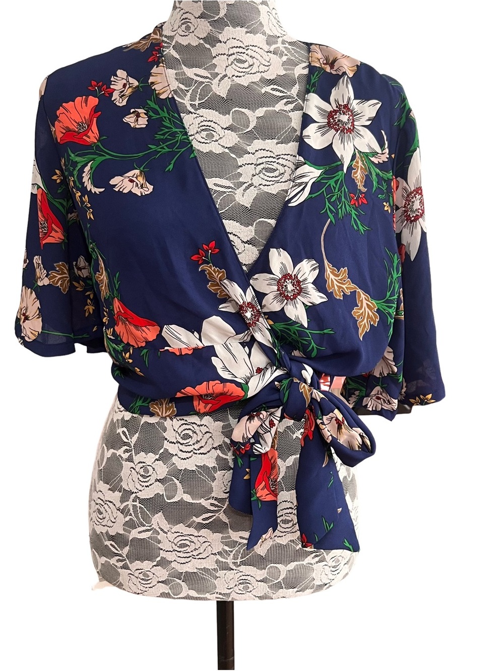 Lush Navy Floral Tie-Front Wrap Blouse Size L